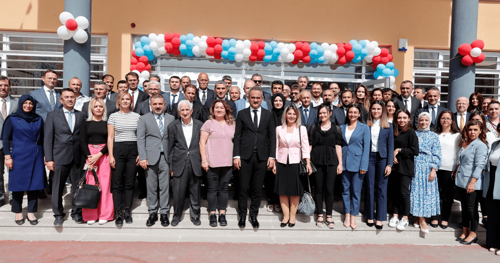 ERDOĞAN ANADOLU LİSESİ TÖRENLE AÇILDI