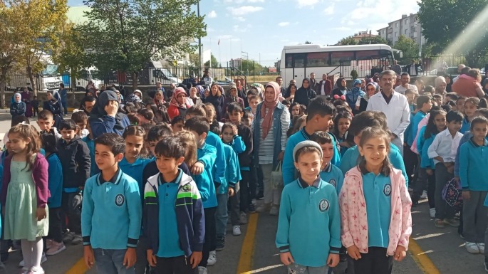 Erzurum'da ders zili çaldı