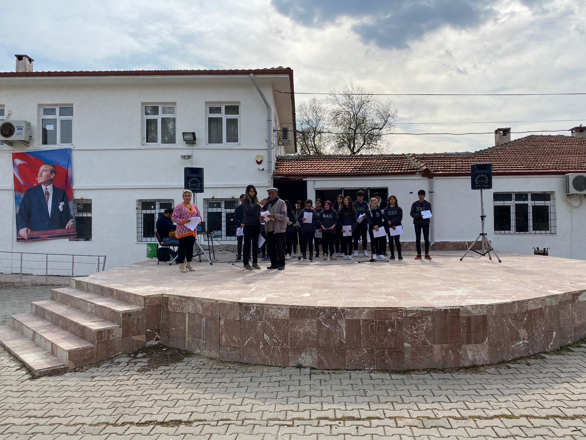 Eşen Anadolu Lisesi 18 Mart Zaferi Programı ve Konser