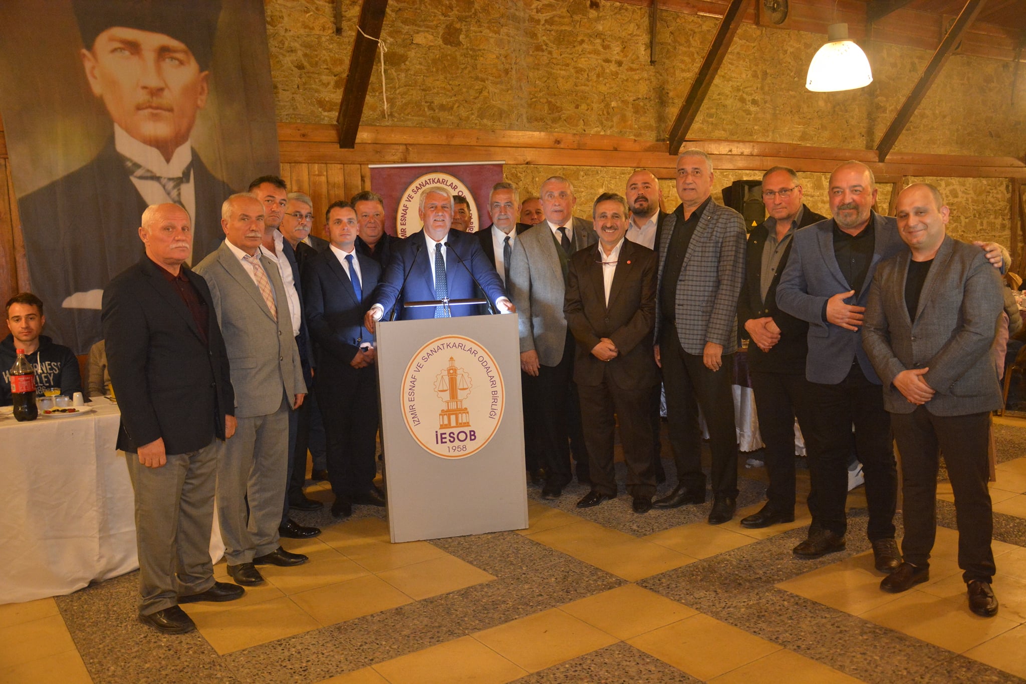 Esnaf odalarından Mutlu’ya büyük destek…