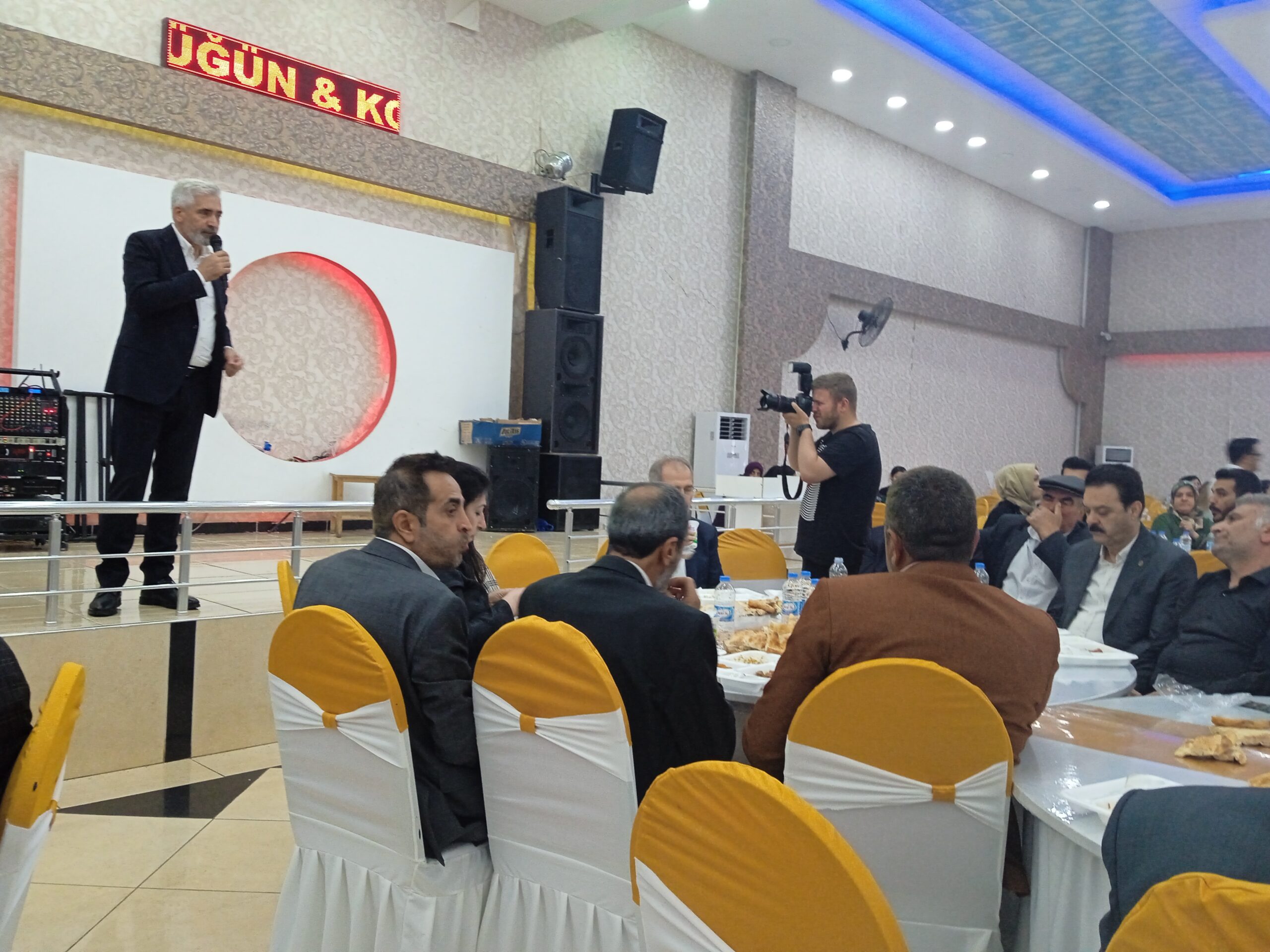 Galip Ensarioğlu Ergani'de Kılıçdaroğlu'na Yüklendi