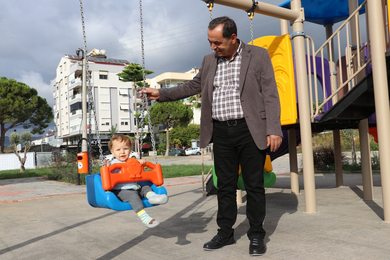 GAZİPAŞA BELEDİYESİ’NDEN PAZARCI'YA YENİ PARK