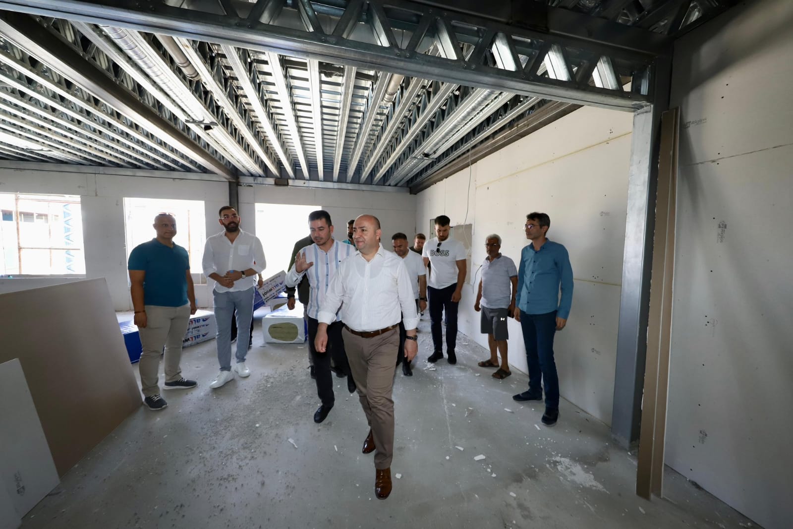 GENEL SEKRETER ÇİFTÇİ YAPIMI DEVAM EDEN DİYARBEKİRSPOR TESİSLERİNDE İNCELEMELERDE BULUNDU