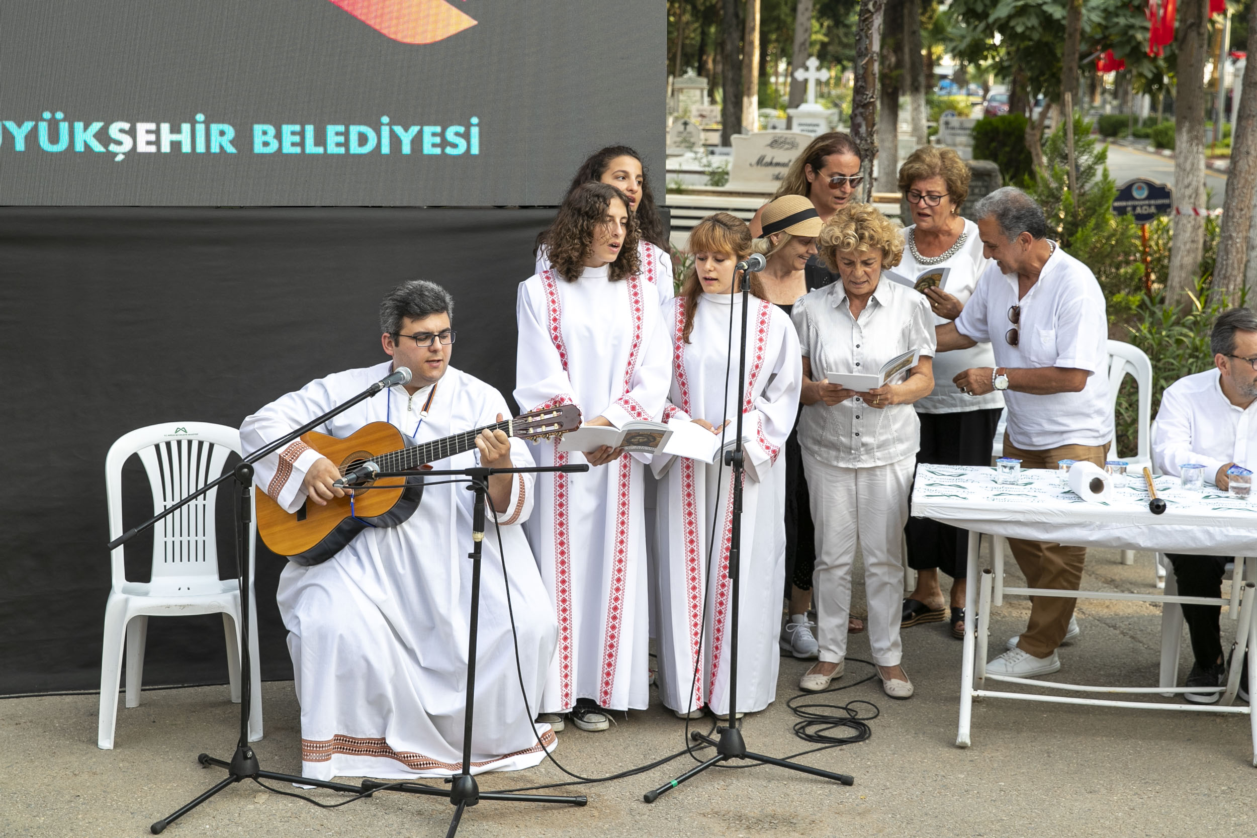 GÖKBEL: BARIŞ VE HOŞGÖRÜDEN BAHSETTİĞİMİZ ZAMAN AKLIMIZA HEMEN LİNA NASİF GELİYOR