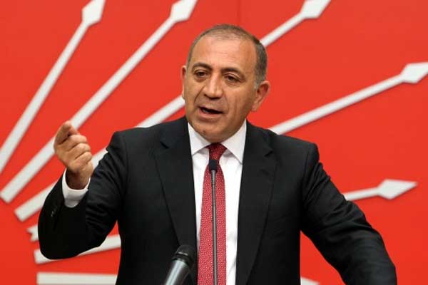 Gürsel Tekin, CHP’nin seçim bildirgelerini Nebati’ye gönderecek…