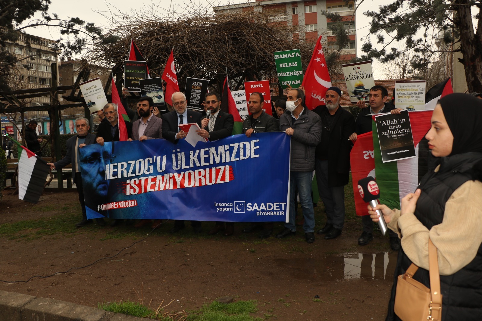 Herzog’un Ziyaretine Saadet Partisi’nden Sert Tepki