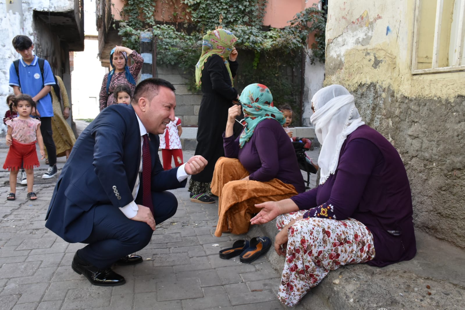 HİZMETLE GÜZELLEŞTİRDİK, GÖNÜL BELEDİYECİLİĞİ İLE KALPLERİ KAZANDIK