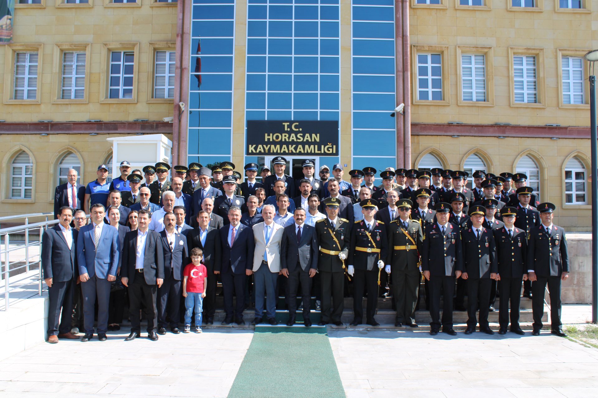 Horasan'da 30 Ağustos Zafer Bayramı Kutlandı