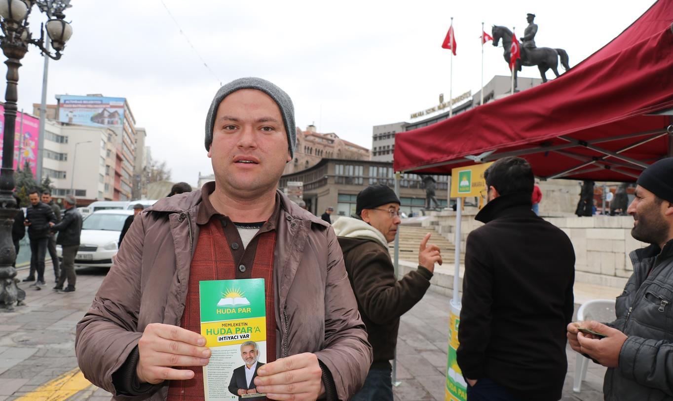 HÜDA PAR Ankara İl Başkanlığı seçim ve tanıtım standı açtı