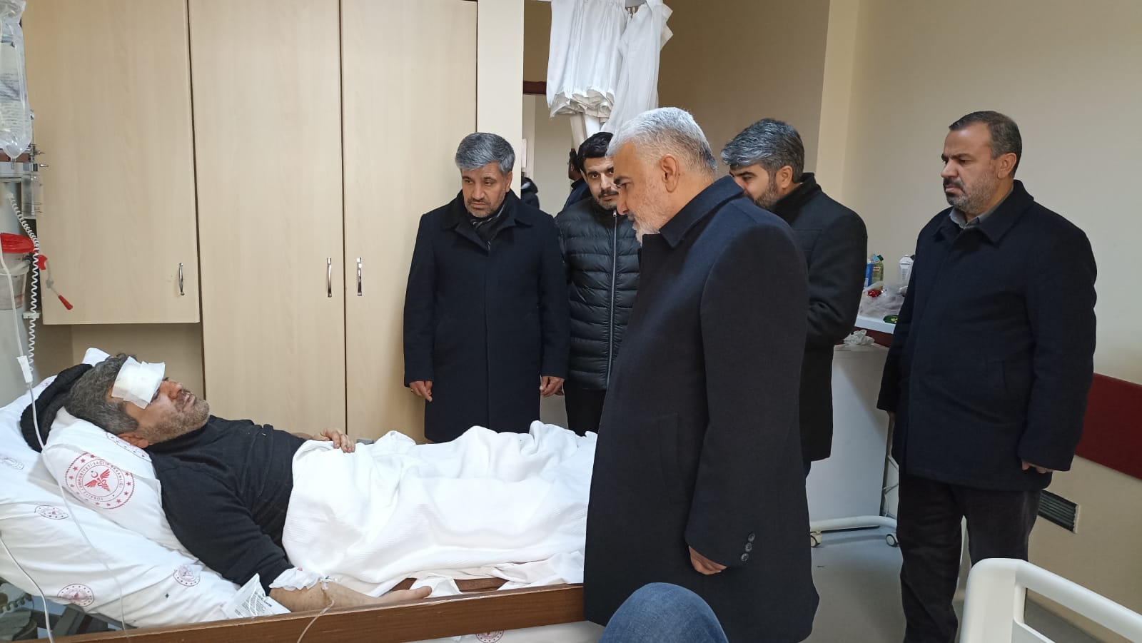 Hüda Par Genel Başkanından Depremzedelere Ziyaret