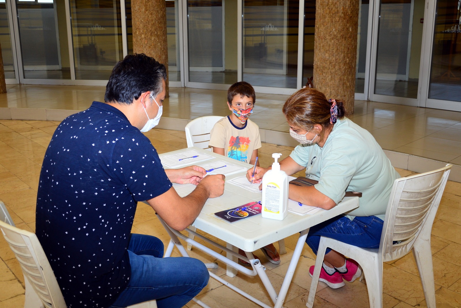 İBRAHİM SÖZEN GENÇLİK MERKEZİ’NDE YAZ KURSU KAYITLARI BAŞLADI