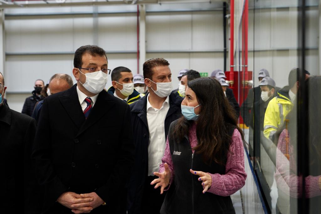 İMAMOĞLU KENTİN YENİ METROBÜS ARACINI TEST ETTİ...