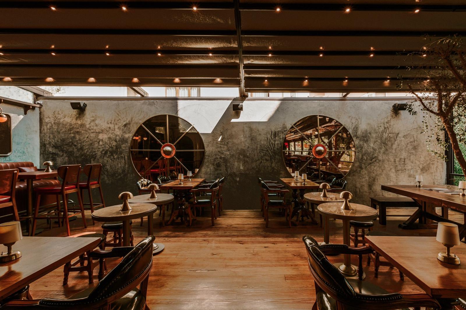 İzmir'in hayvansever ve doğa dostu mekanı...