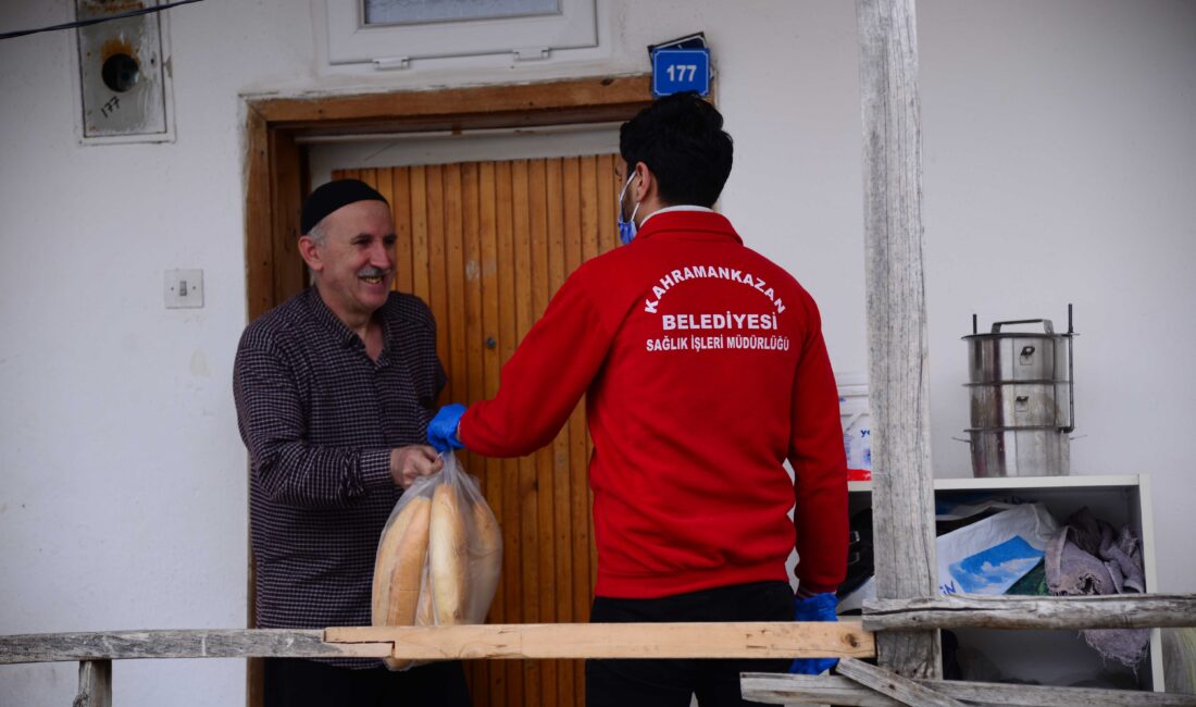 Belediye yemekhanesinde pişiyor, soğumadan