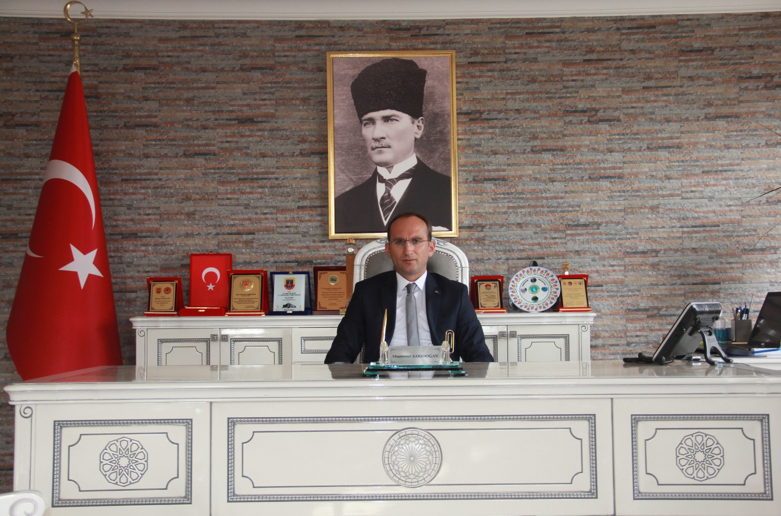 Karayazı Kaymakamı Muammer Sarıdoğan'dan Yeni Yıl Mesajı