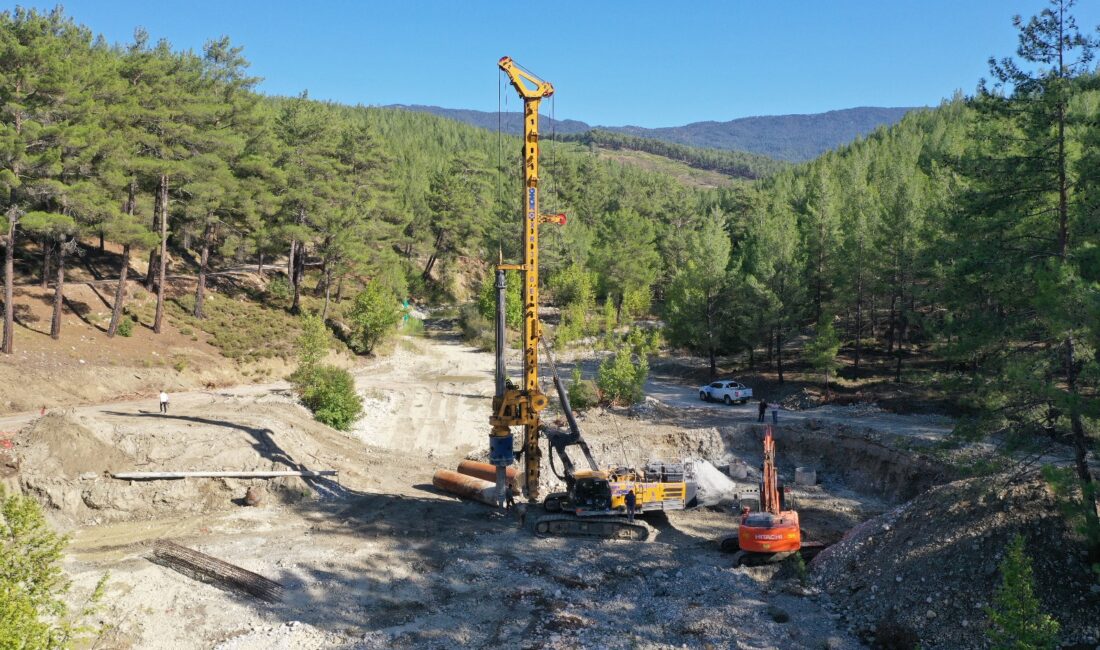 Kaş’ta Lengüme Köprüsü’nün temeli