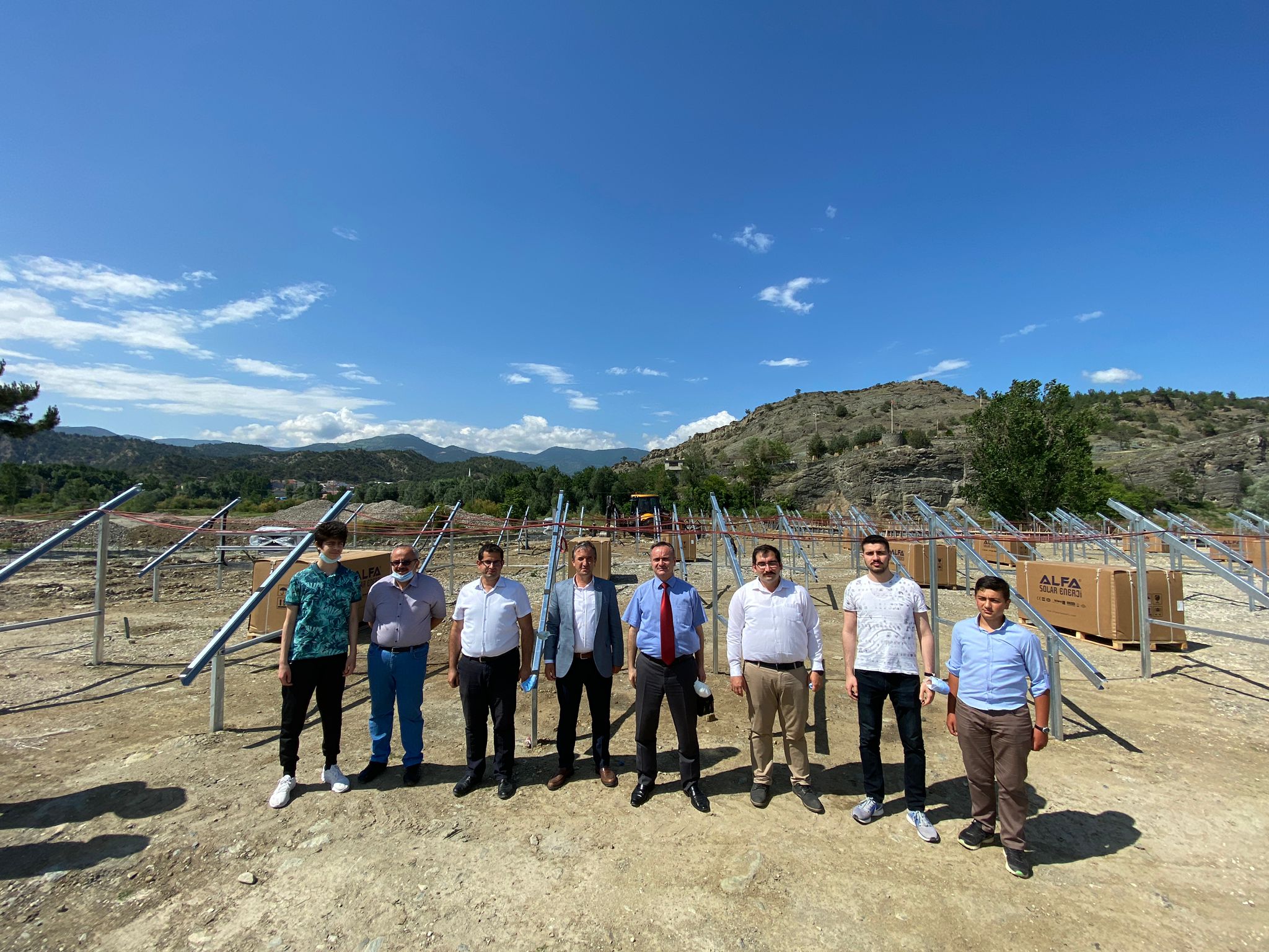 Kastamonu’nun Hanönü ilçesinde belediye kendi elektriğini kullanmak üzere güneş enerji santrali kuruyor