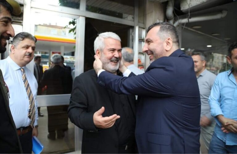 KAVAK BELEDİYE BAŞKANI GAZETECİLER CEMİYETİ'Nİ ZİYARET ETTİ 