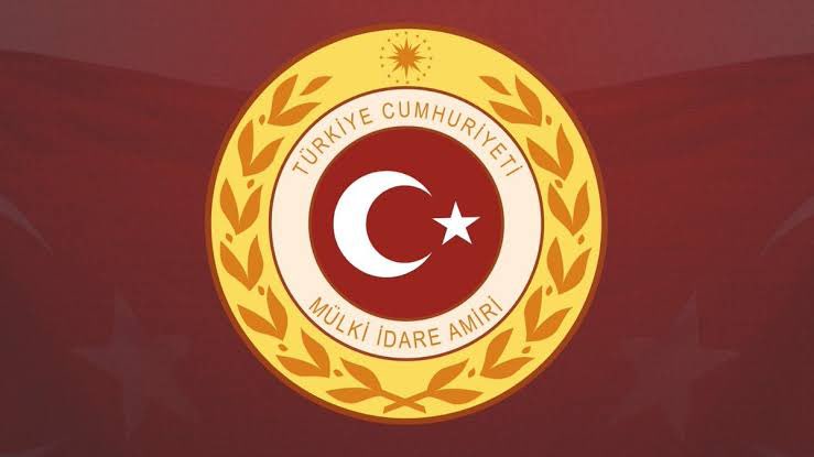 Kaymakam Cüneyt Zor İdareciler Gününü Kutladı