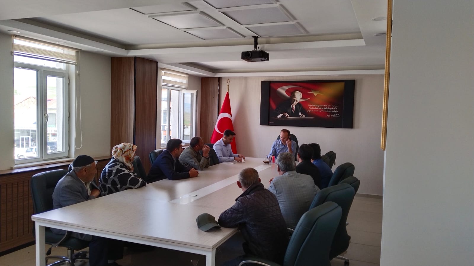 Kaymakam Muammer Sarıdoğan Halk Gününde Talepleri Not Aldı