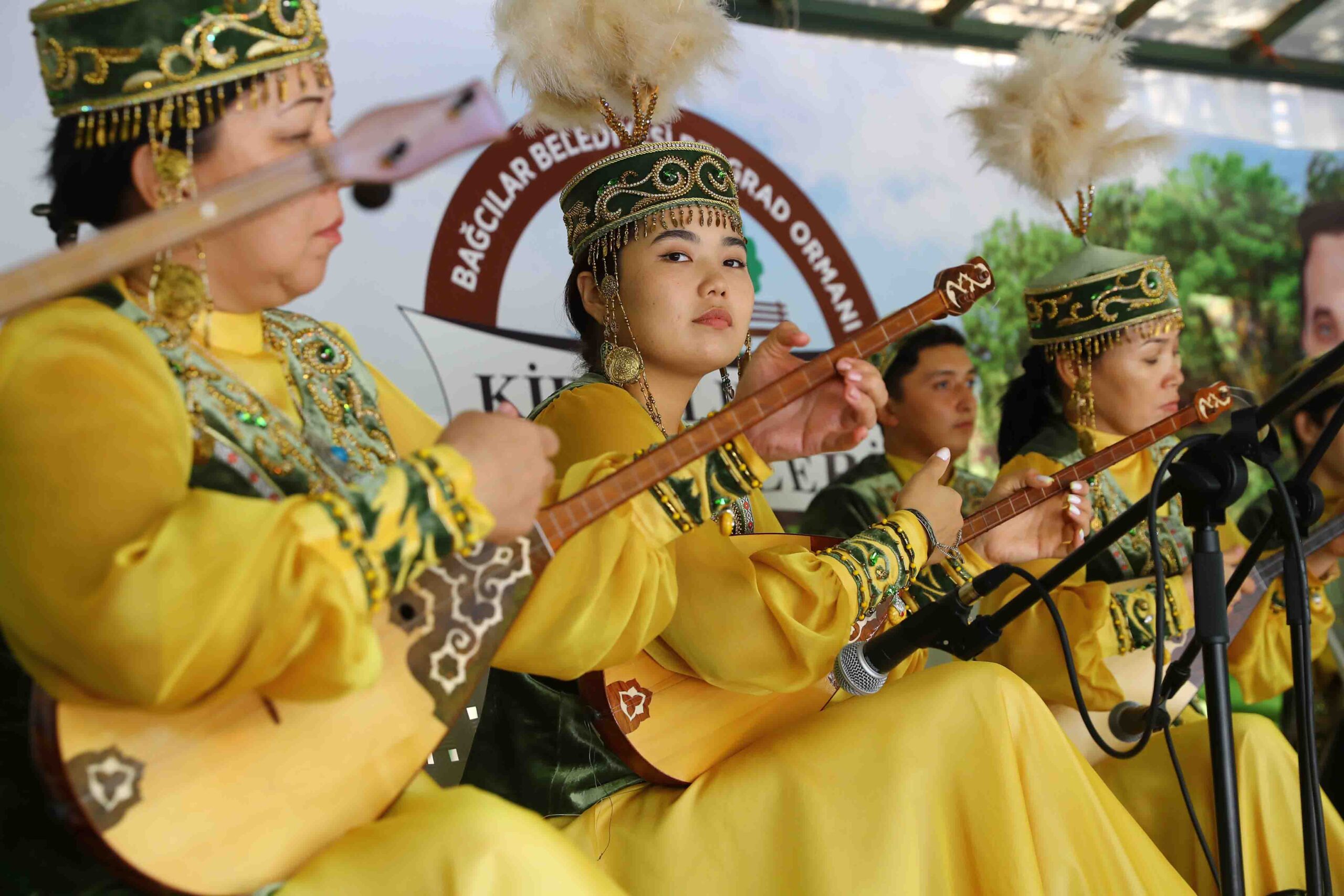 Kazak Türkleri’nin Türkiye’ye gelişinin 70’inci yılı kutlandı