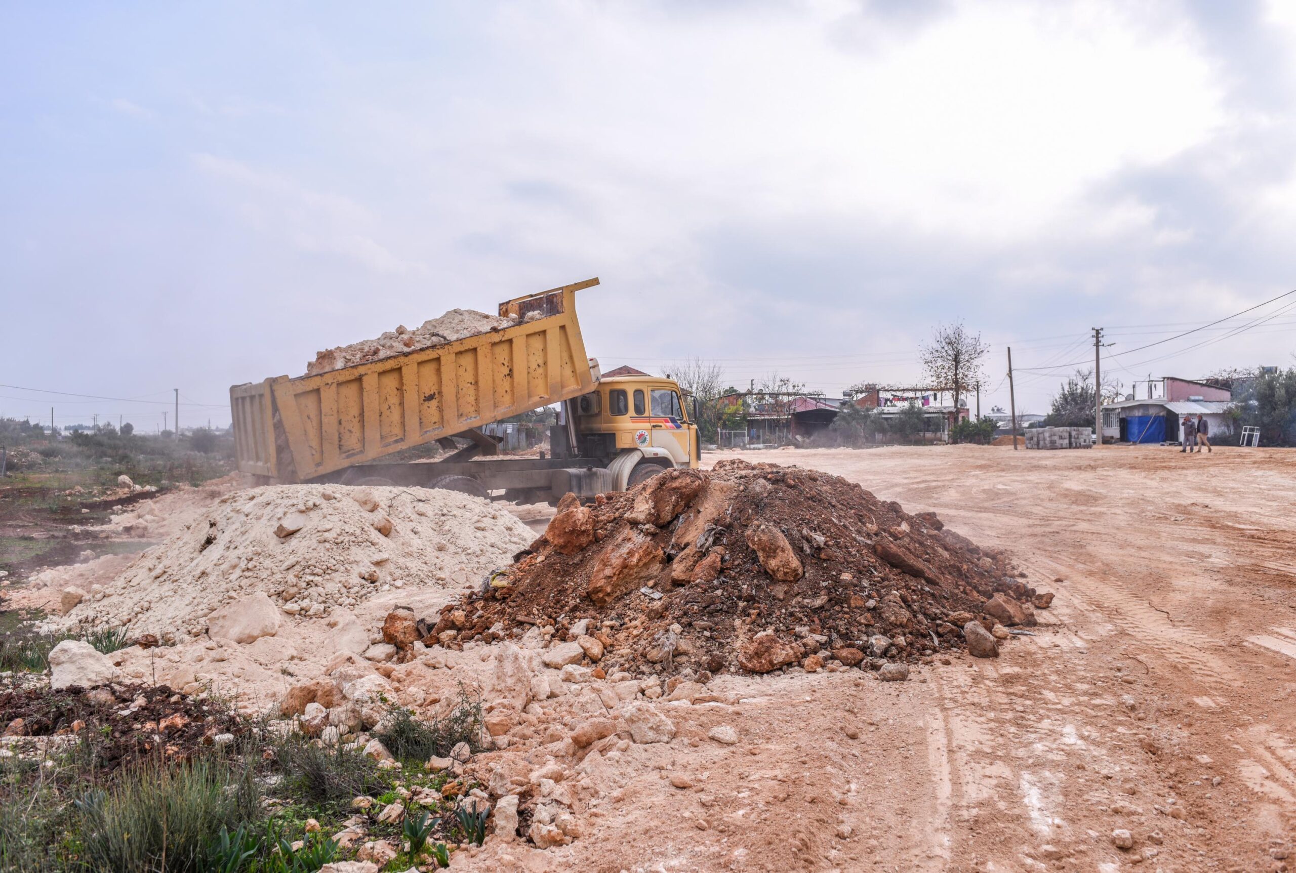 Kepez’den yeni yılın ilk parkı Altıayak’a