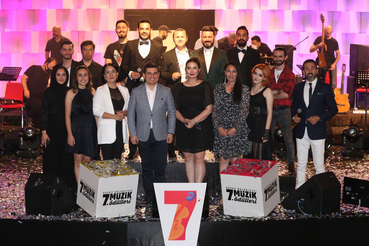 Kepez’in 7. Ulusal Müzik Ödülleri sahiplerini buldu