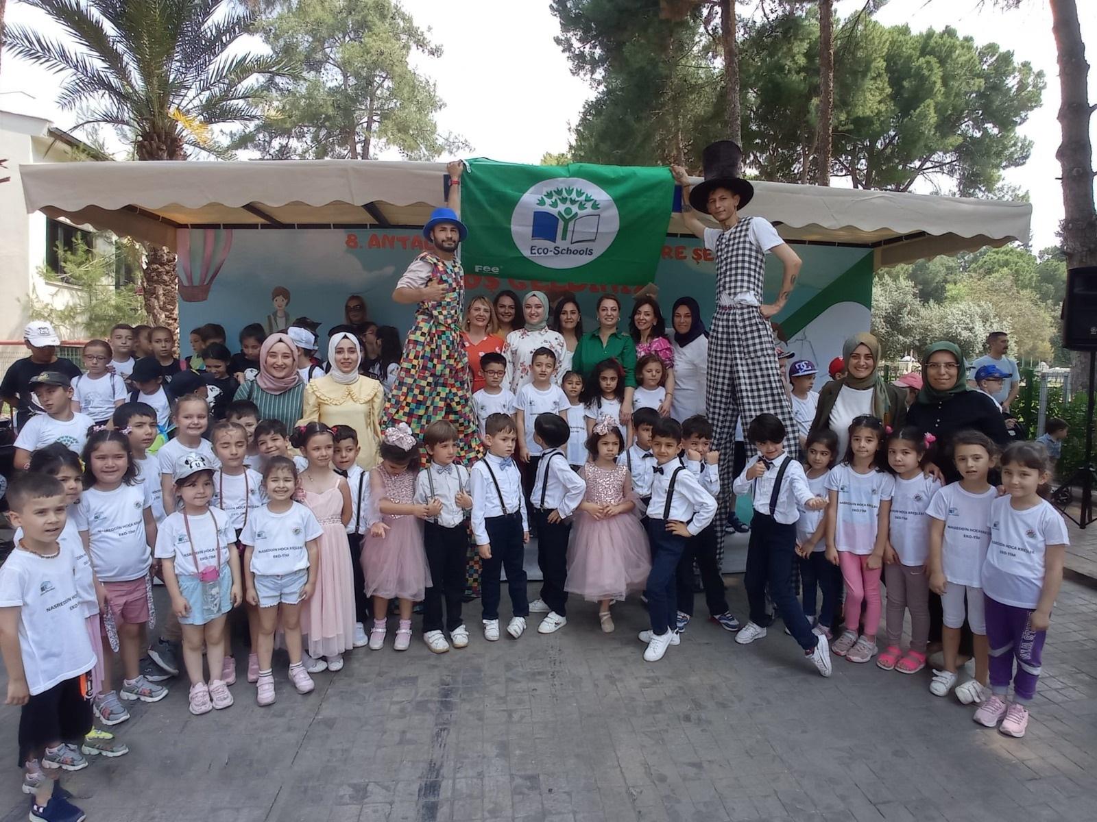 Kepez’in Nasreddin Hoca Kreşlerine “Yeşil Bayraklı Okul” ünvanı