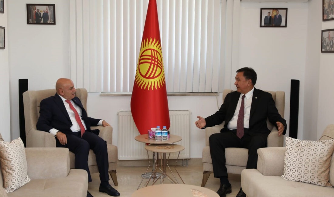 Kırgız Cumhuriyeti Cumhurbaşkanı Sadır