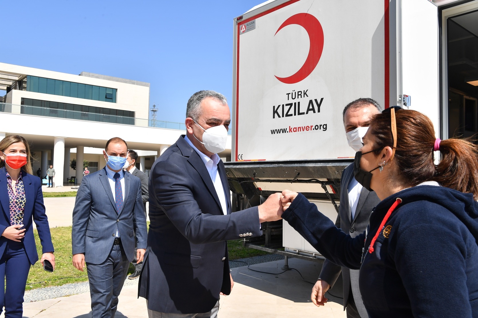 Kızılay’dan Başkan Esen’e ‘teşekkür’ plaketi