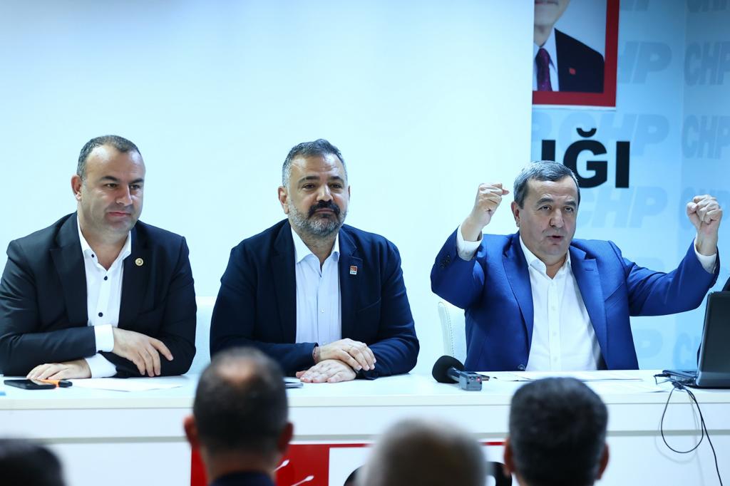 KONAK_ Batur: Ayaktayız, ve mücadelemize devam edeceğiz