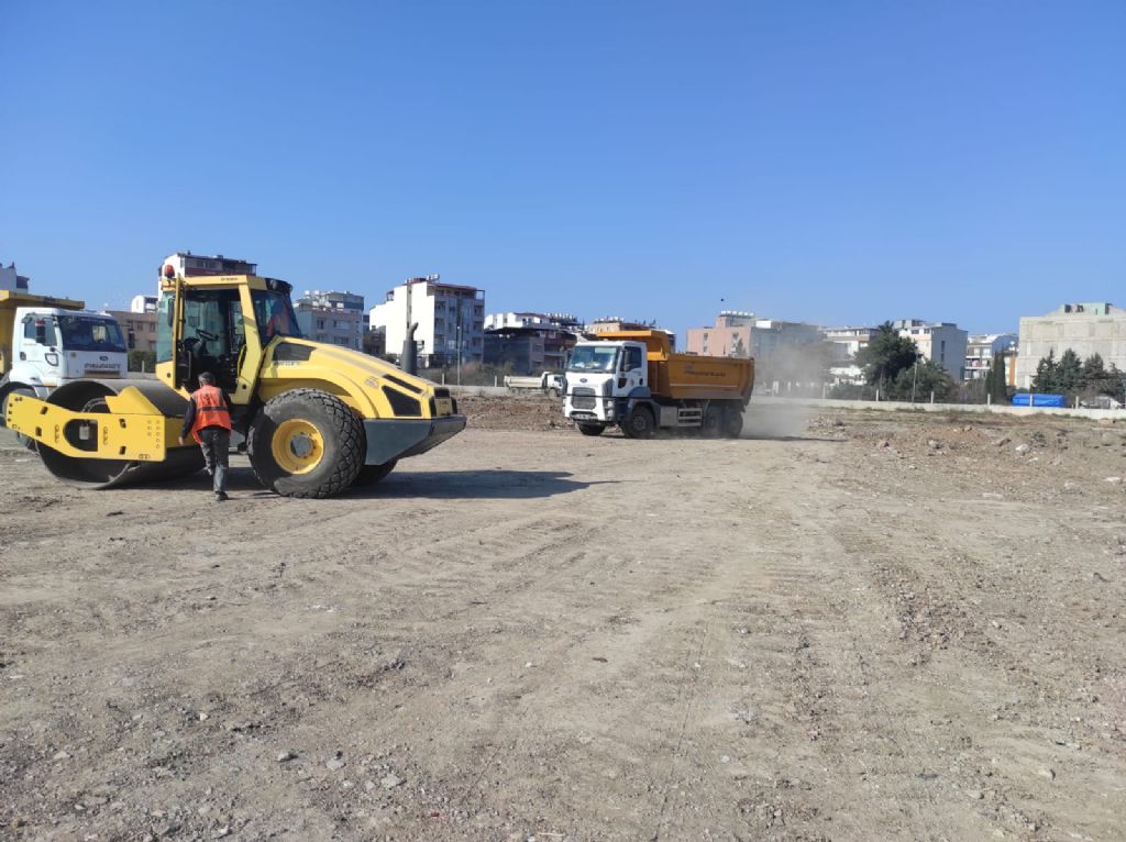  KONTEYNER KENTLERİN ALTYAPISI İÇİN AFYONKARAHİSAR BELEDİYESİ'NDEN YOĞUN MESAİ