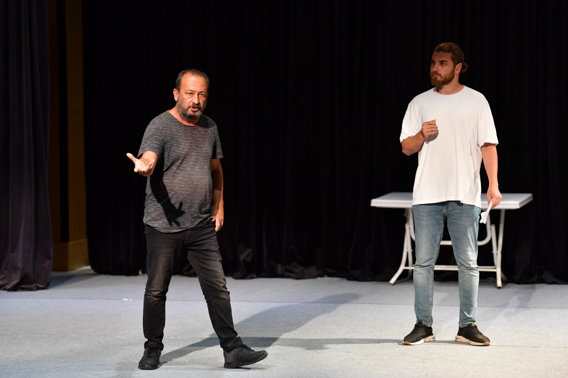 Konyaaltı’nda tiyatro oyunculuğu eğitimleri sürüyor