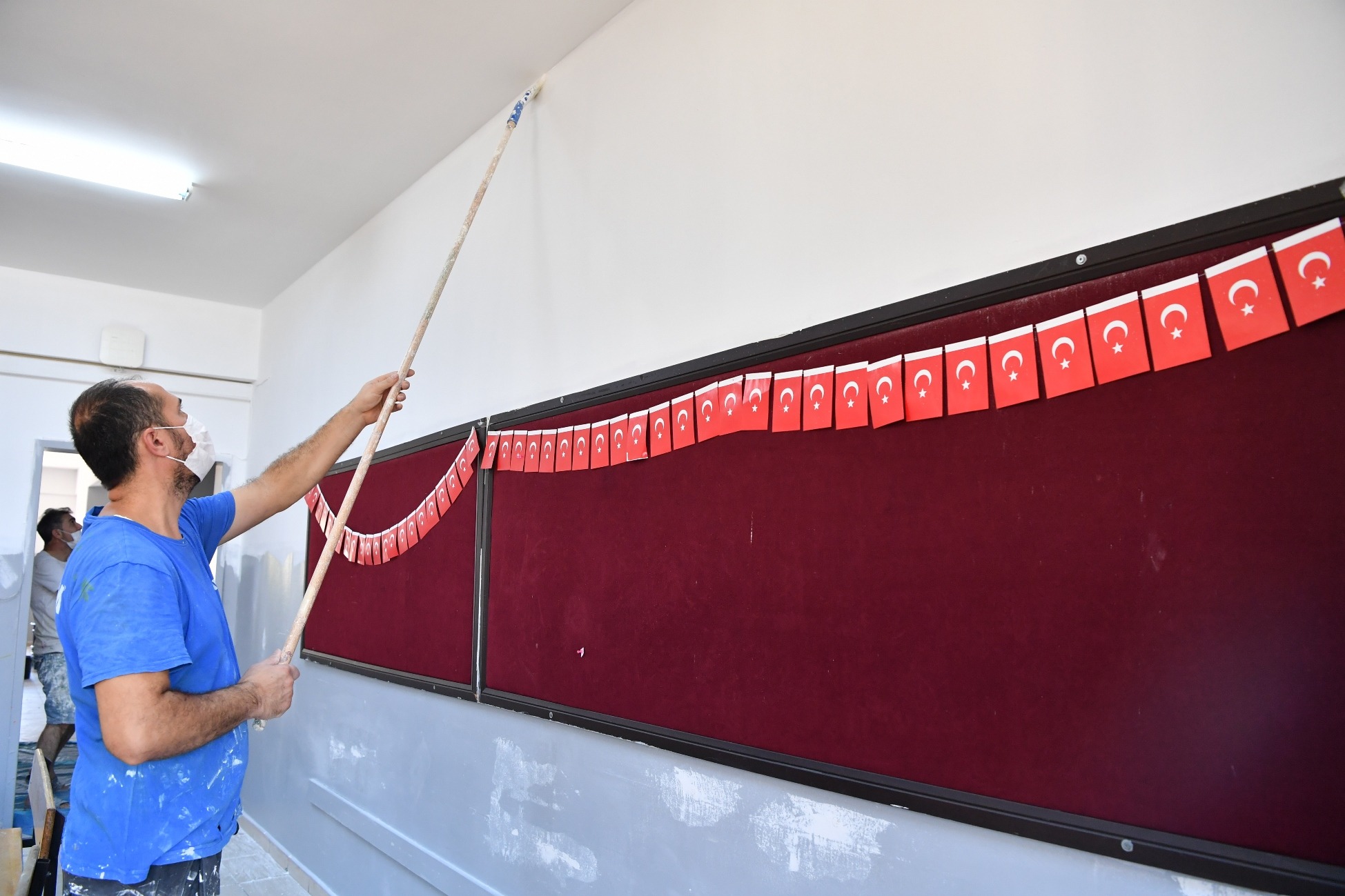 Konyaaltı’ndan okullara bakım-onarım desteği