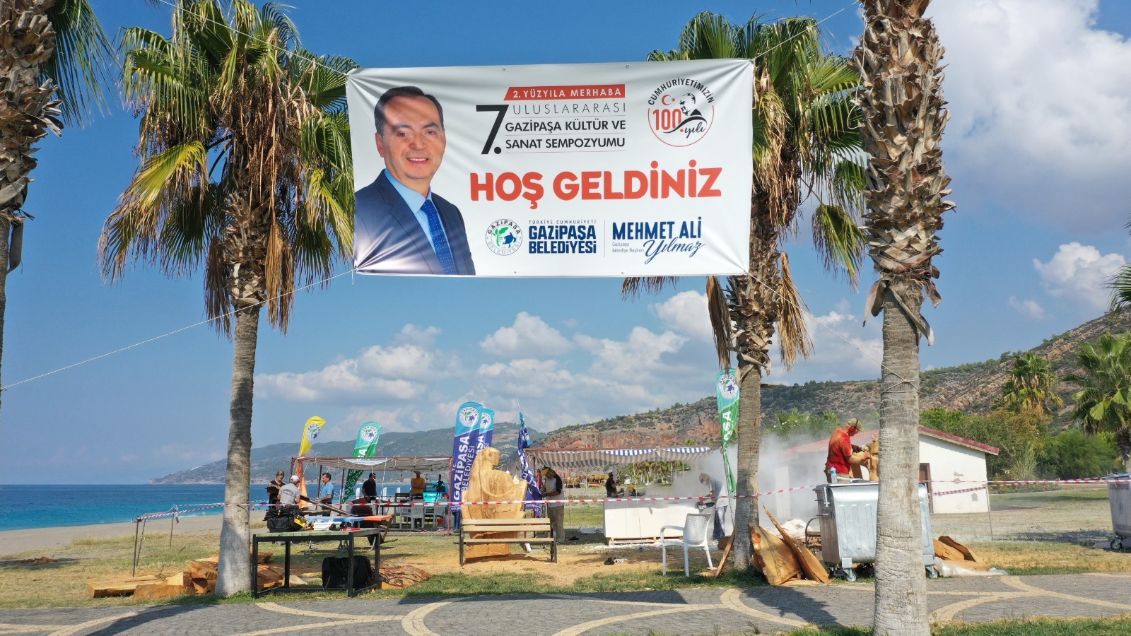 KÜLTÜR VE SANAT SEMPOZYUMU BÜYÜK İLGİ GÖRÜYOR