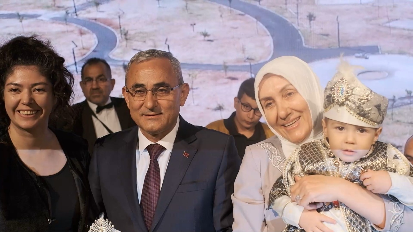 Kütahya Belediyesi tarafından görkemli bir sünnet şöleni düzenlendi