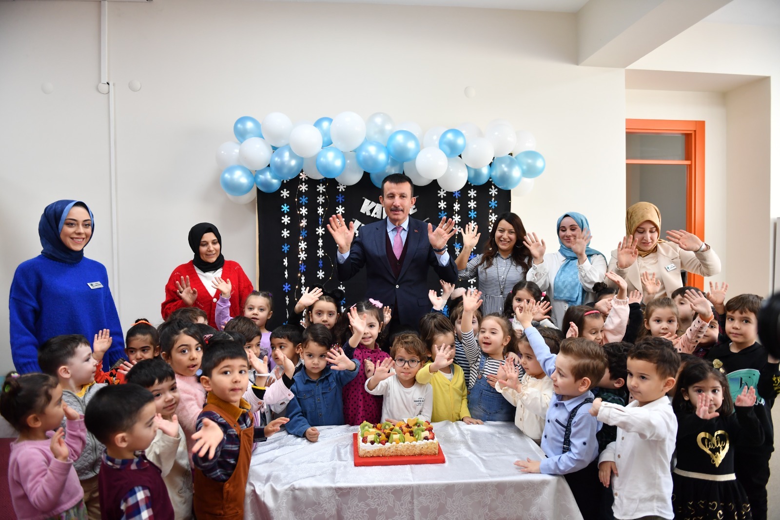 KUZEY ANKARA KREŞİNDE İLK KARNE SEVİNCİ