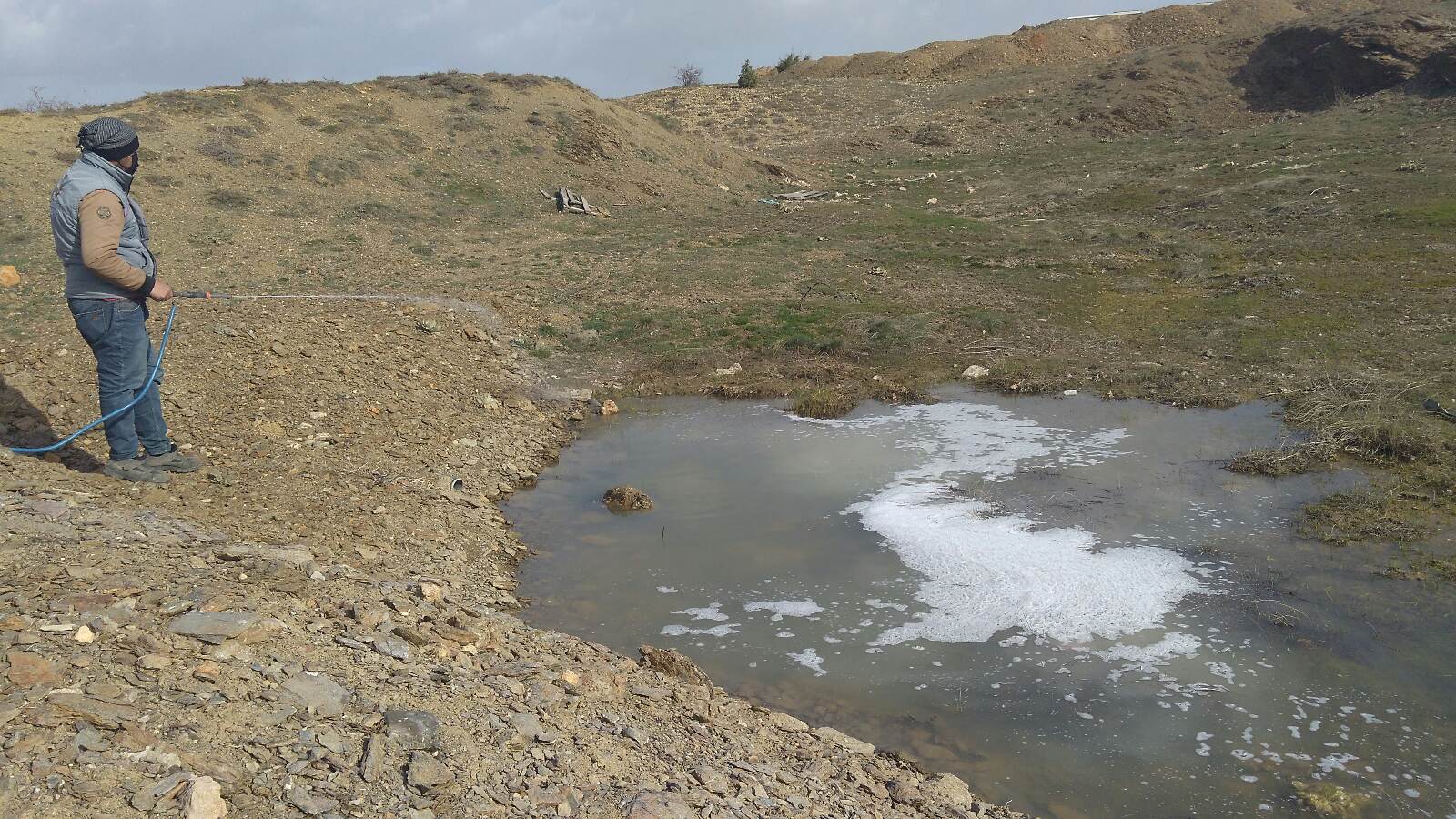 LARVA İLE MÜCADELE ÇALIŞMALARI BAŞLADI 