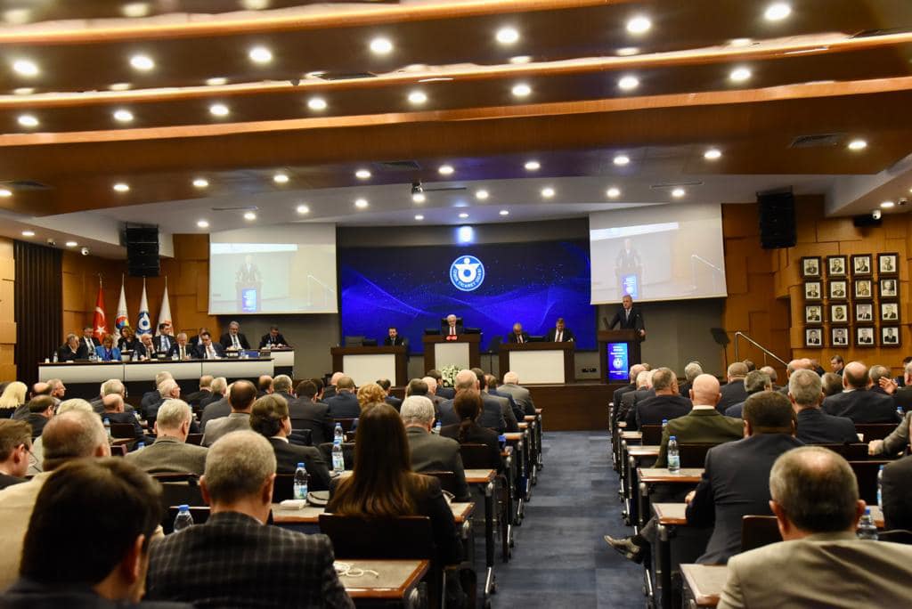 Mahmut Özgener enflasyon ve ekonomi politikalara dikkat çekti