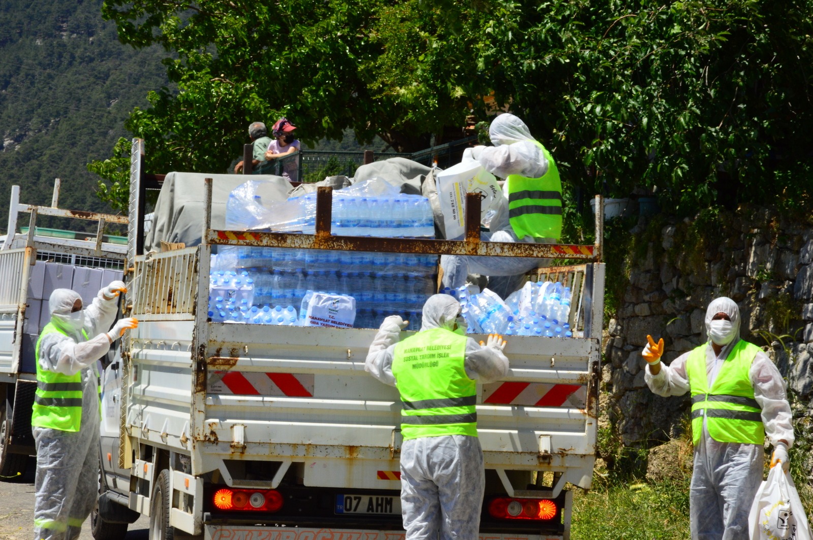 MANAVGAT BELEDİYESİ’NDEN  ALTINKAYA’YA ACİL DESTEK