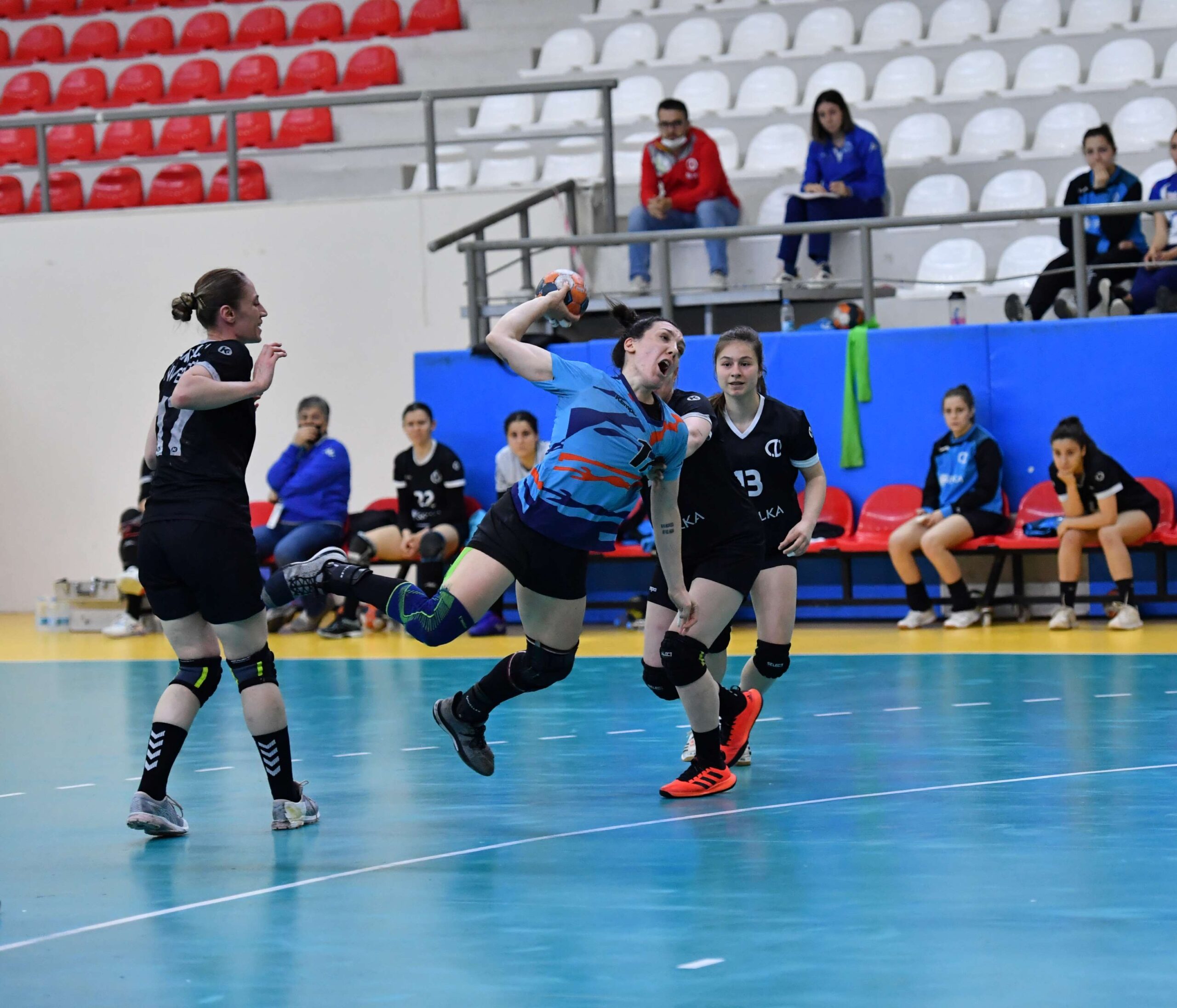 Mavi Kelebekler Anadolu deplasmanından da galibiyetle döndü