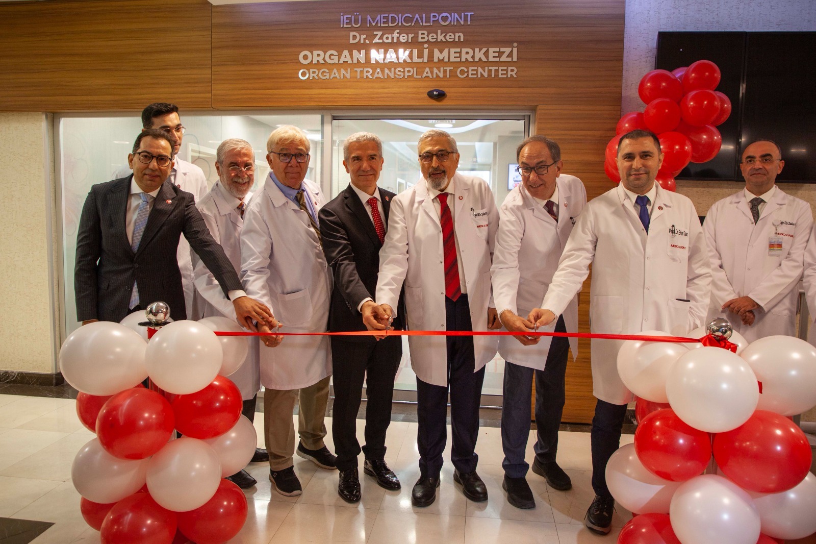 MEDİCAL POİNT HASTANESİ ‘Dr. Zafer Beken Organ Nakli Merkezi’nin de açılışı gerçekleştirildi.