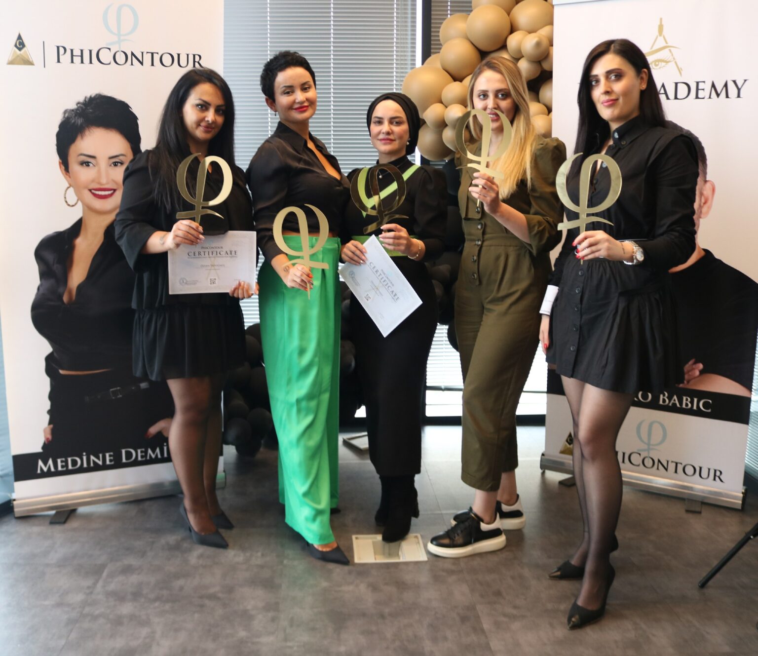 Medine Demirer   Azimli, Vizyon Sahibi ve Mesleğinde Şampiyon