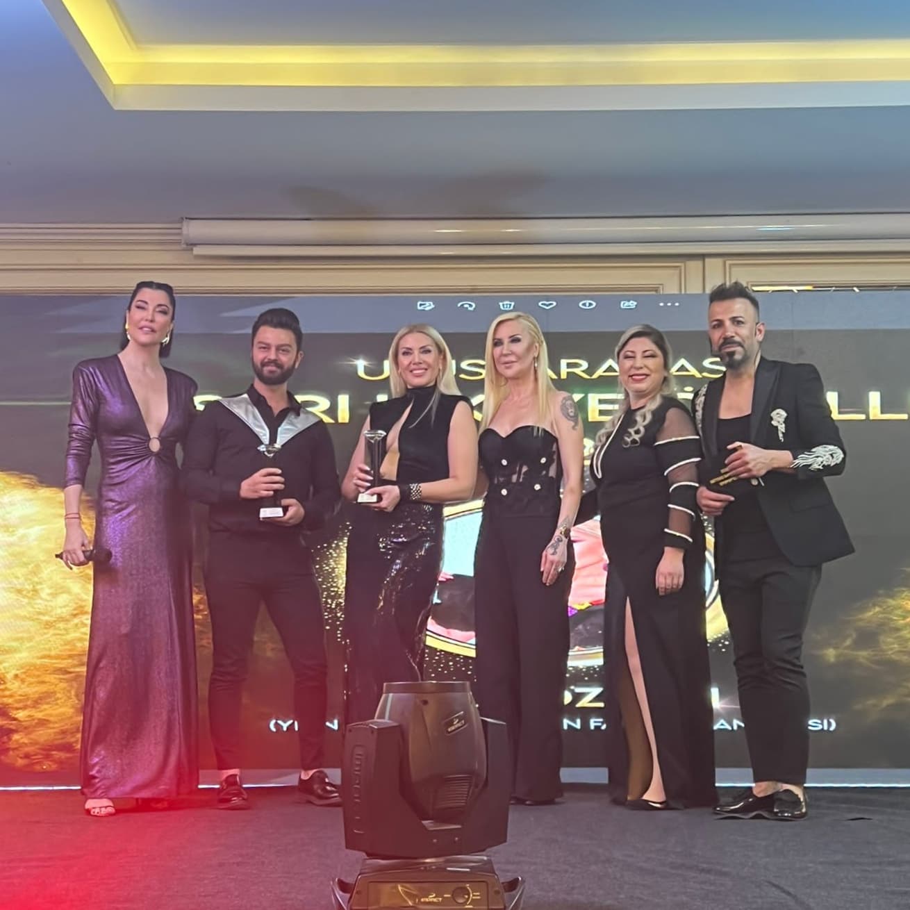 Modacı Oktay Seven'e Bir Ödül Daha....