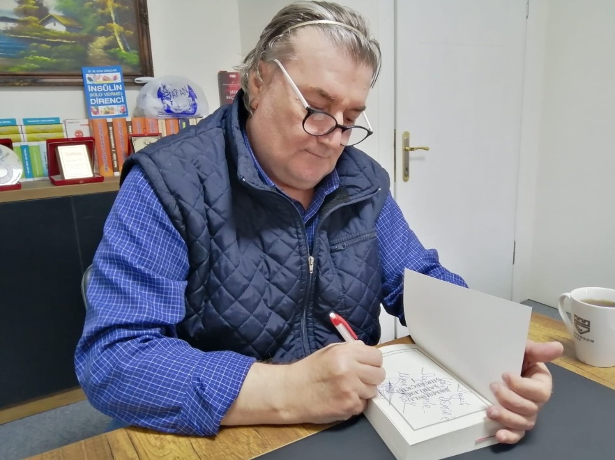 MORÇÖL,GÖNÜLLERE DOKUNMAYA DEVAM EDİYOR