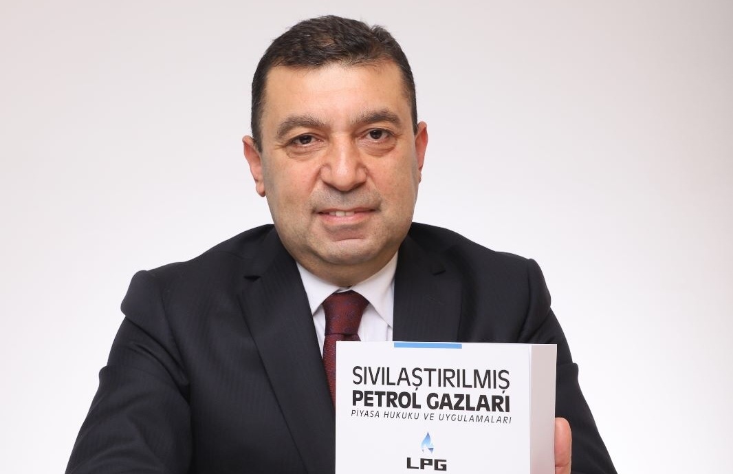 Mustafa Ergi’den rehber niteliğinde kitap…