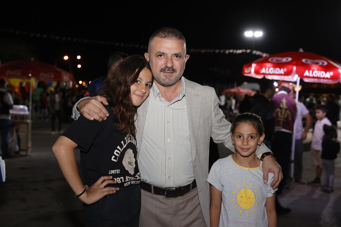 NEŞE, EĞLENCE HEPSİ MAHALLE ŞENLİKLERİNDE…