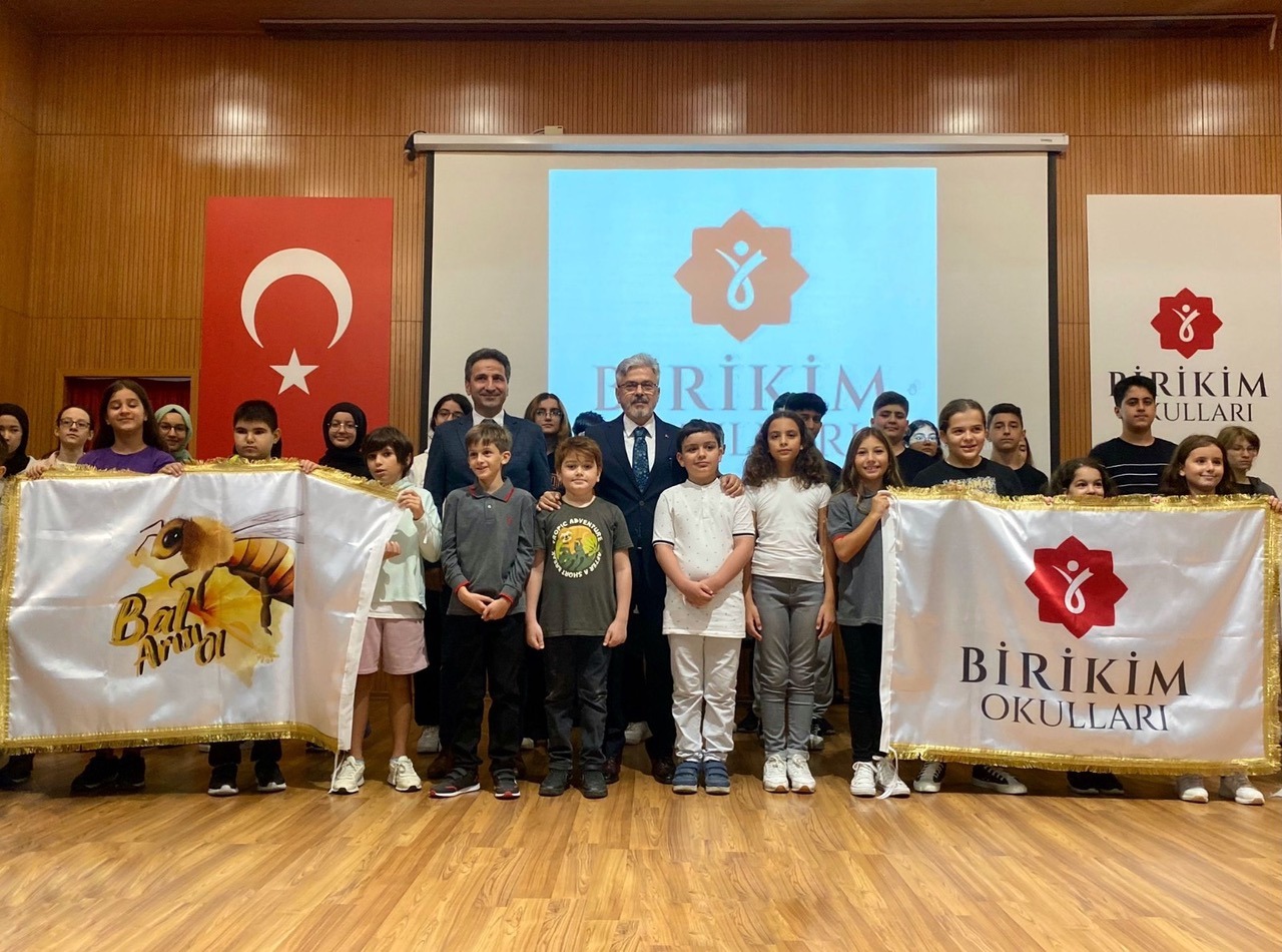 Öğrenciler teknolojiyi üreten ve yöneten bir konumda olmalı