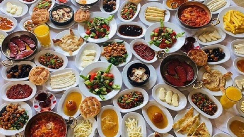 Okullarda tasarruf dersleri verilmesini önerdi