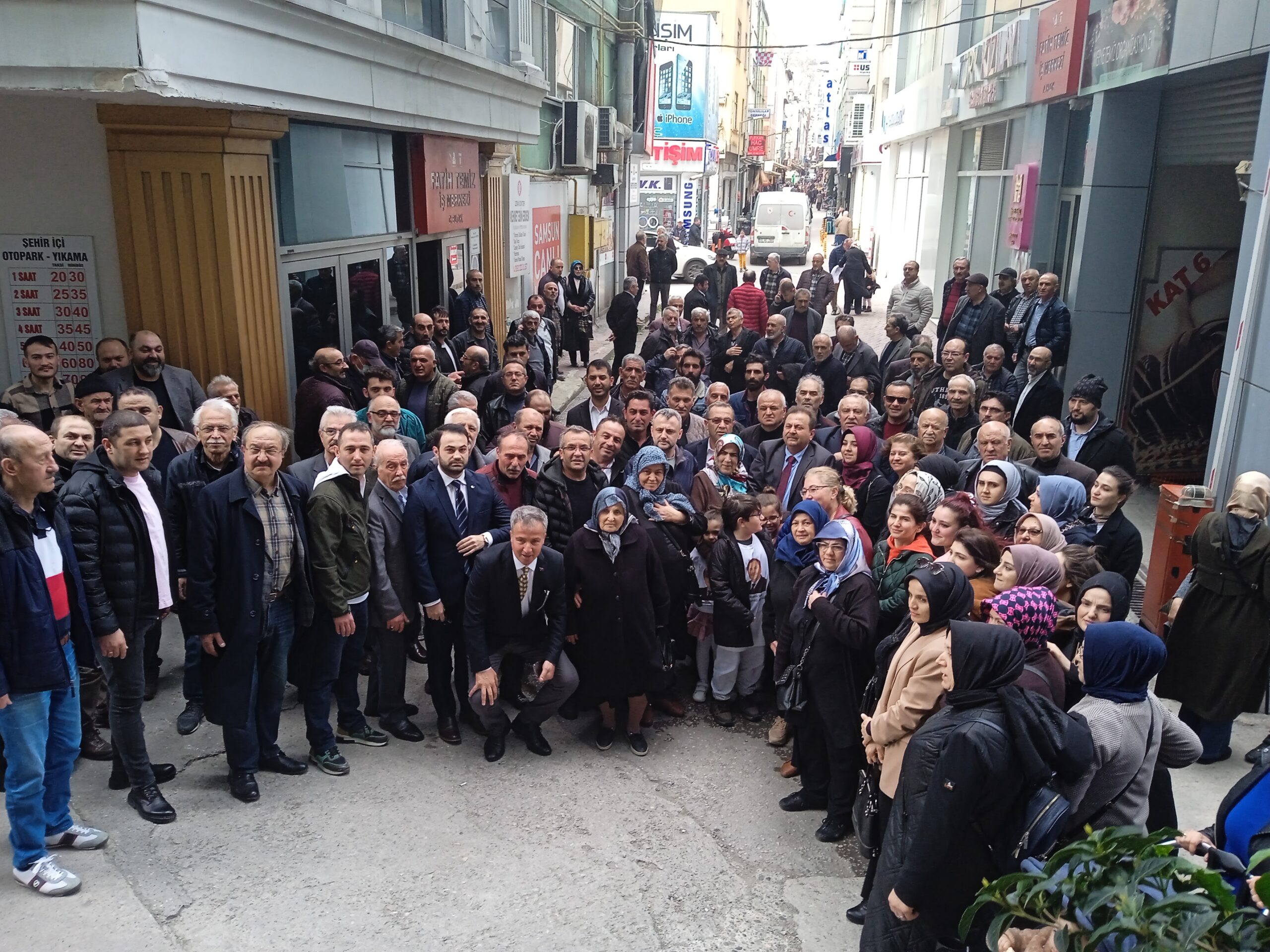 Opr. Dr. Mustafa SEVEN AKPARTİ MİLLETVEKİLİ ADAY ADAYLIĞINI AÇIKLADI